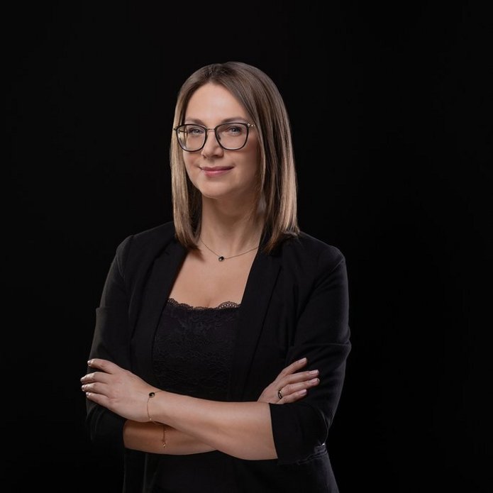 a photo of Dr Joanna Orzeł