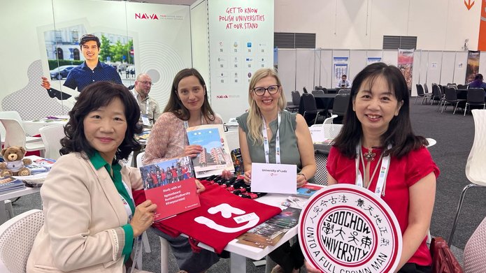 UŁ na Konferencji APAIE w Perth