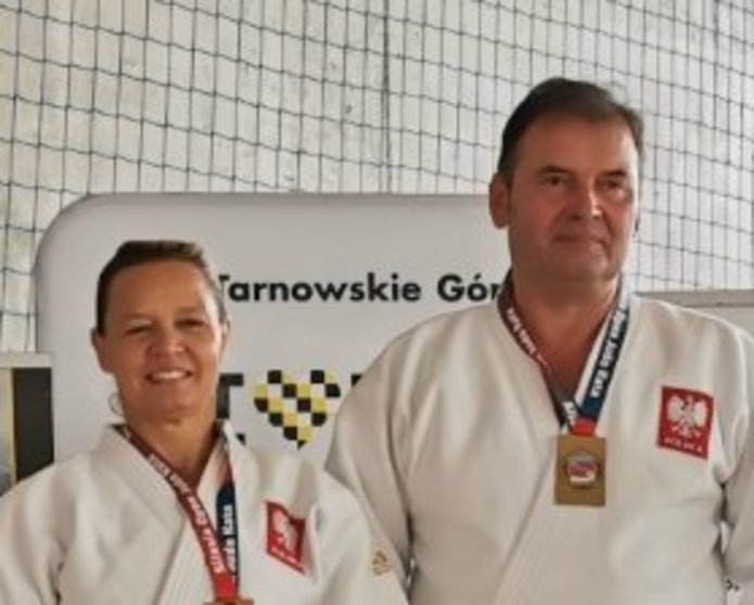 zwycięska para judoków