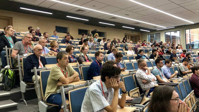 Attendees of the Spanish-Polish Mathematical Meeting