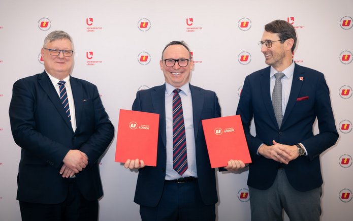 Podpisanie umowy UŁ x ŁZPN