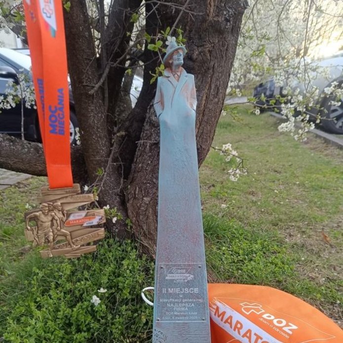 Statuetka DOZ Maraton