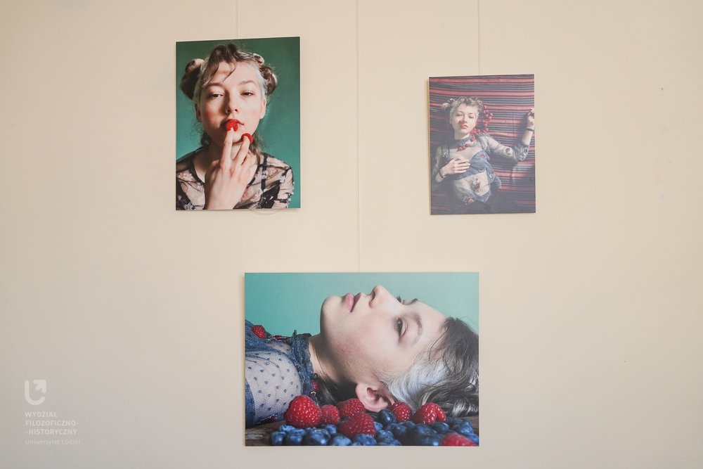 Praca Bożeny Knecht z wystawy „Onna/Ona”