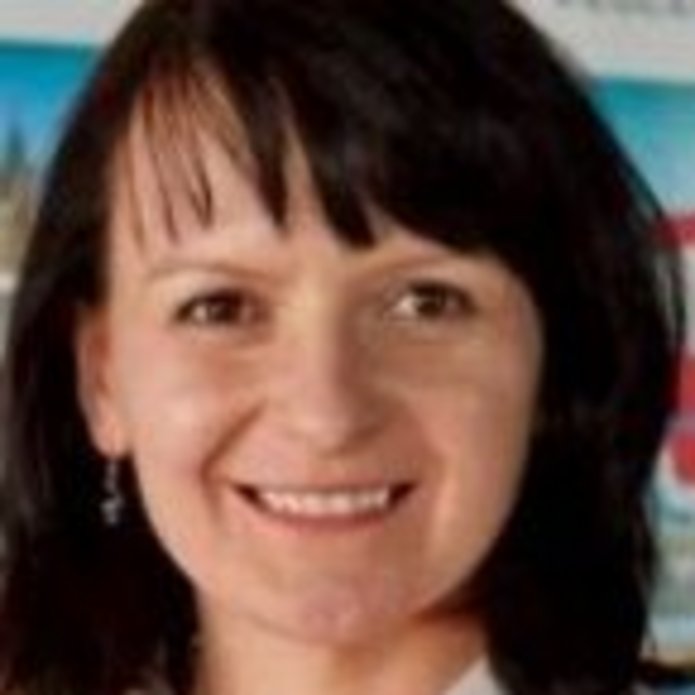 portret dr Agnieszka Nagay