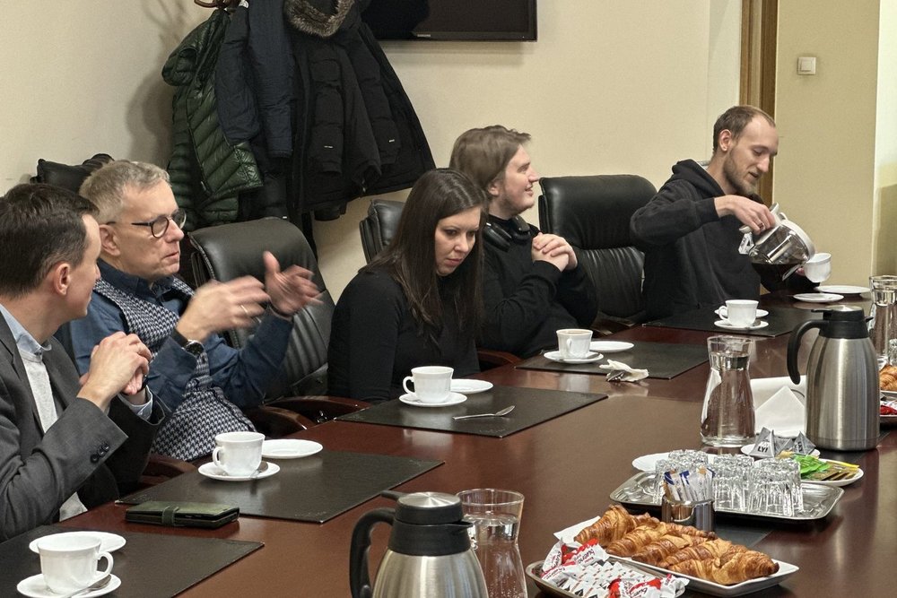 osoby biorące udział w kawie z rekorem