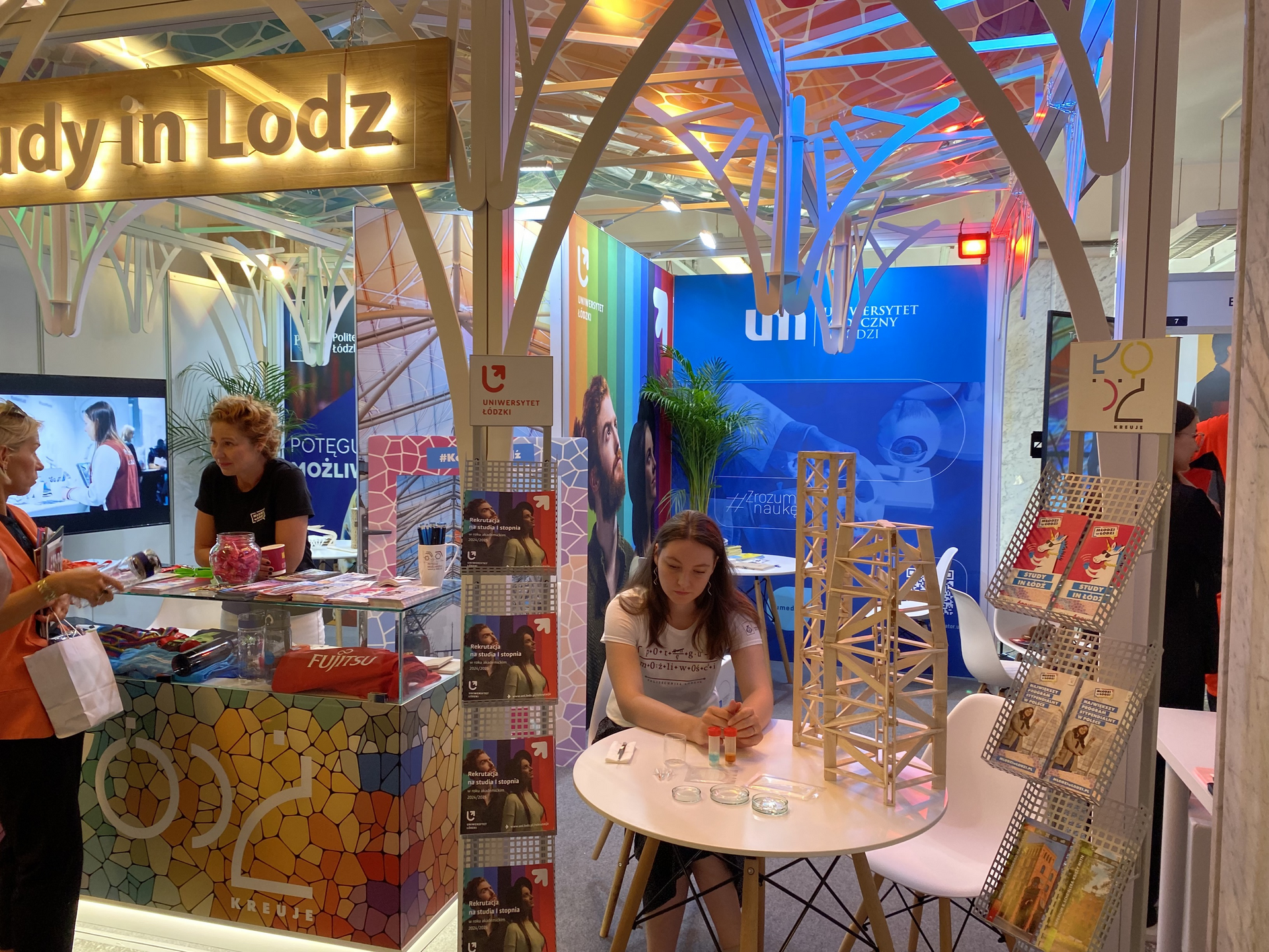 Łódzkie stoisko na Salonie Maturzystów