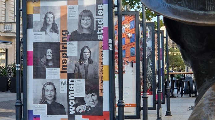 zdjęcie citylightów w mieście