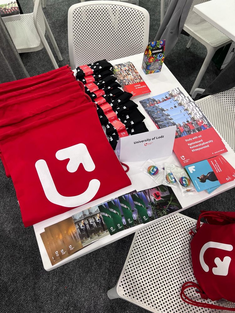 UŁ na Konferencji APAIE w Perth