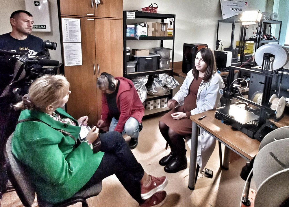 Dr Karolina Kwaczyński during recording of the TV show