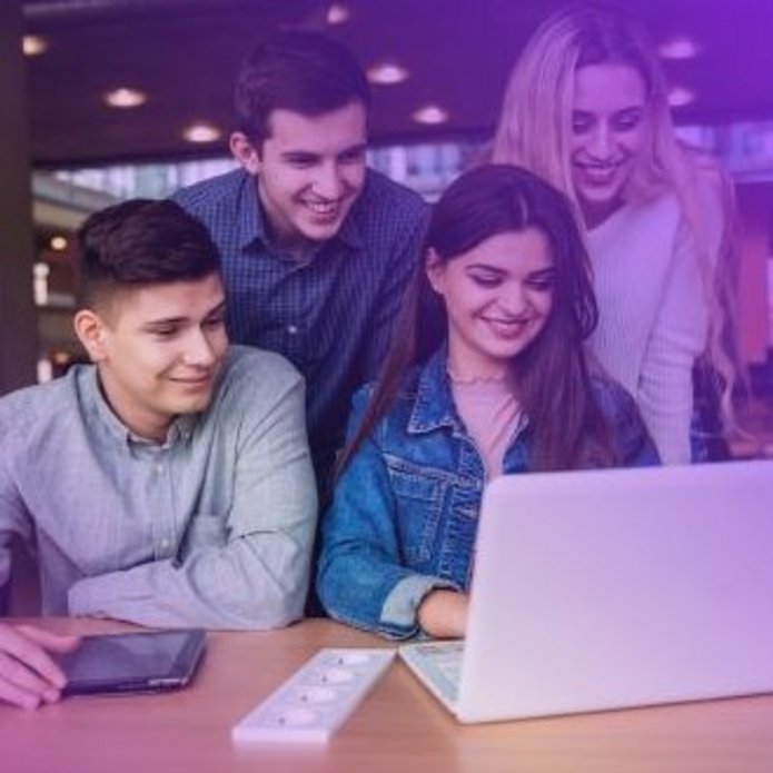 okładka raportu o mentoringu