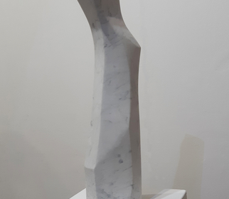 rzeźba Tara, 2019, marmur