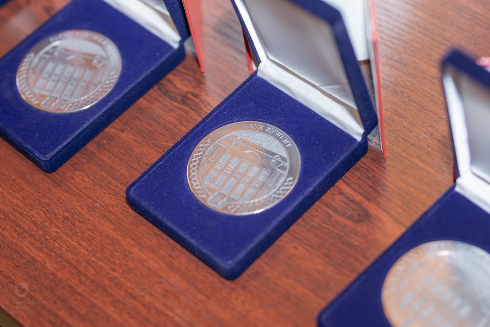 medale Universitas Lodziensis Alumno Laude Dignissimo 