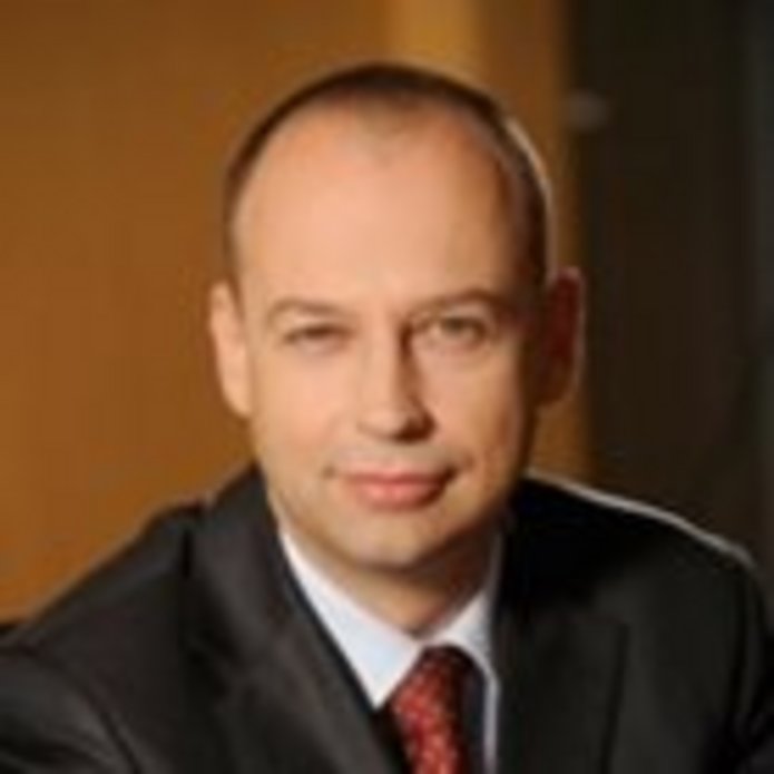 portret Piotr Wyszogrodzki