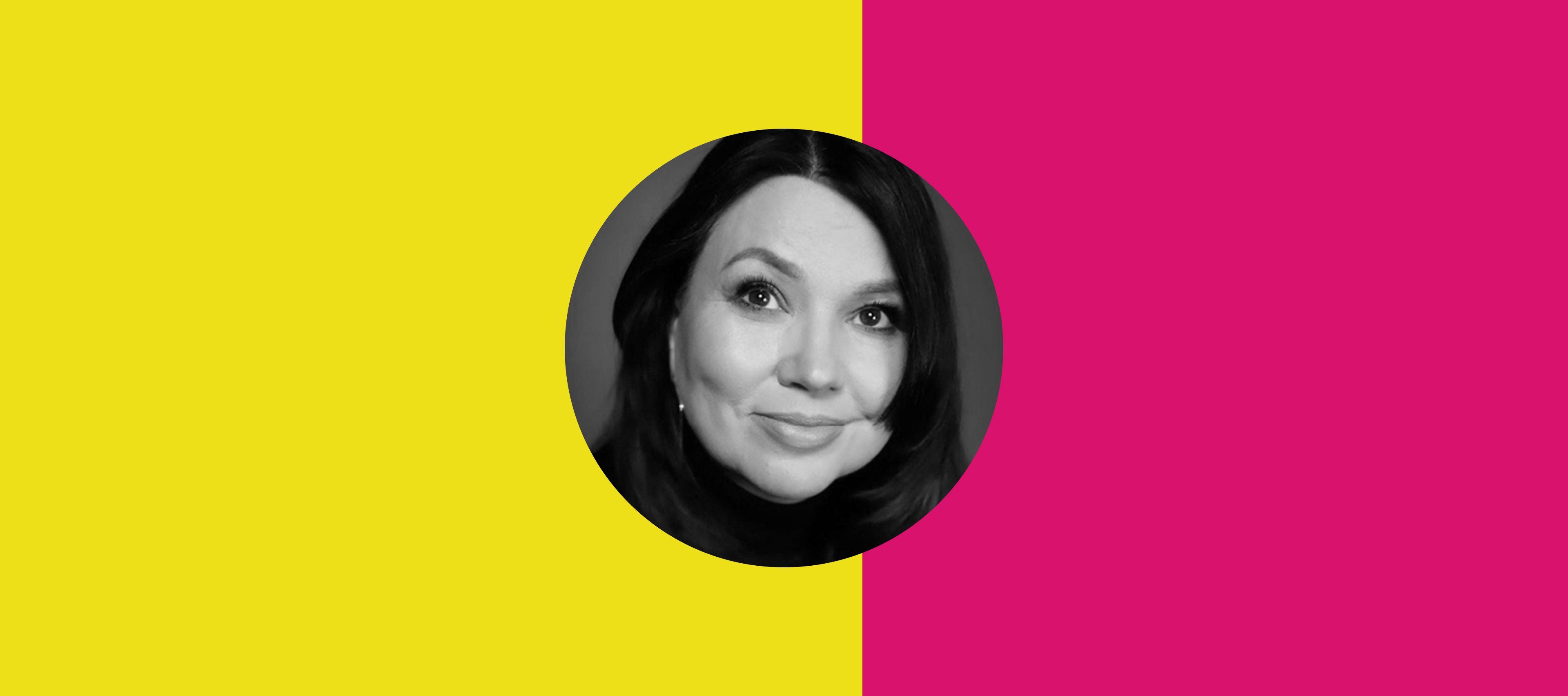 Portret Moniki Just na kolorym tle