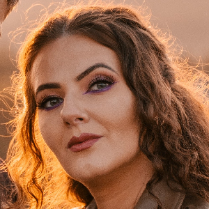 employee photo