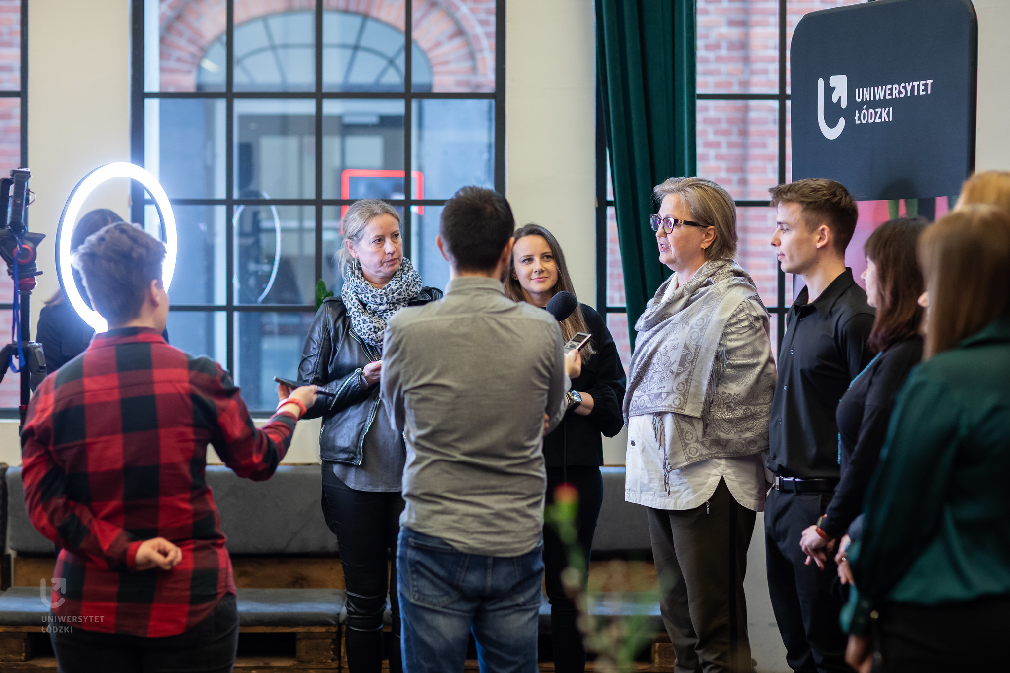 briefing podczas śniadania prasowego UŁ z udziałem mediów