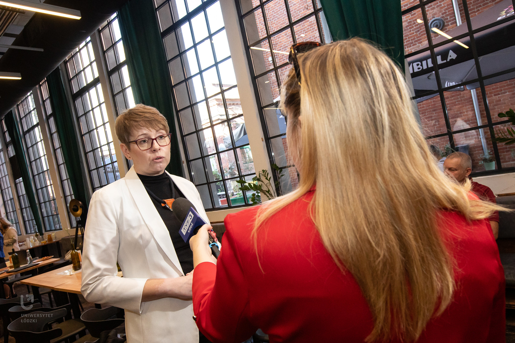 prorektorka Małgorzata Wrzesień