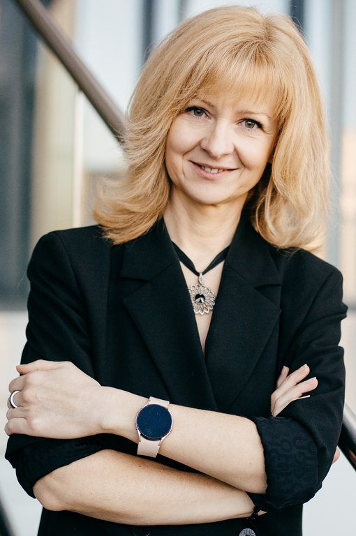 Dr Dominika Kaczorowska-Spychalska, Associate Professor at the university of Lodz