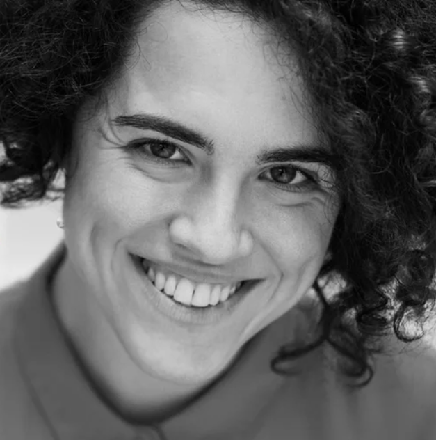 Garphic of the Alumni Club: a photo of a woman's face