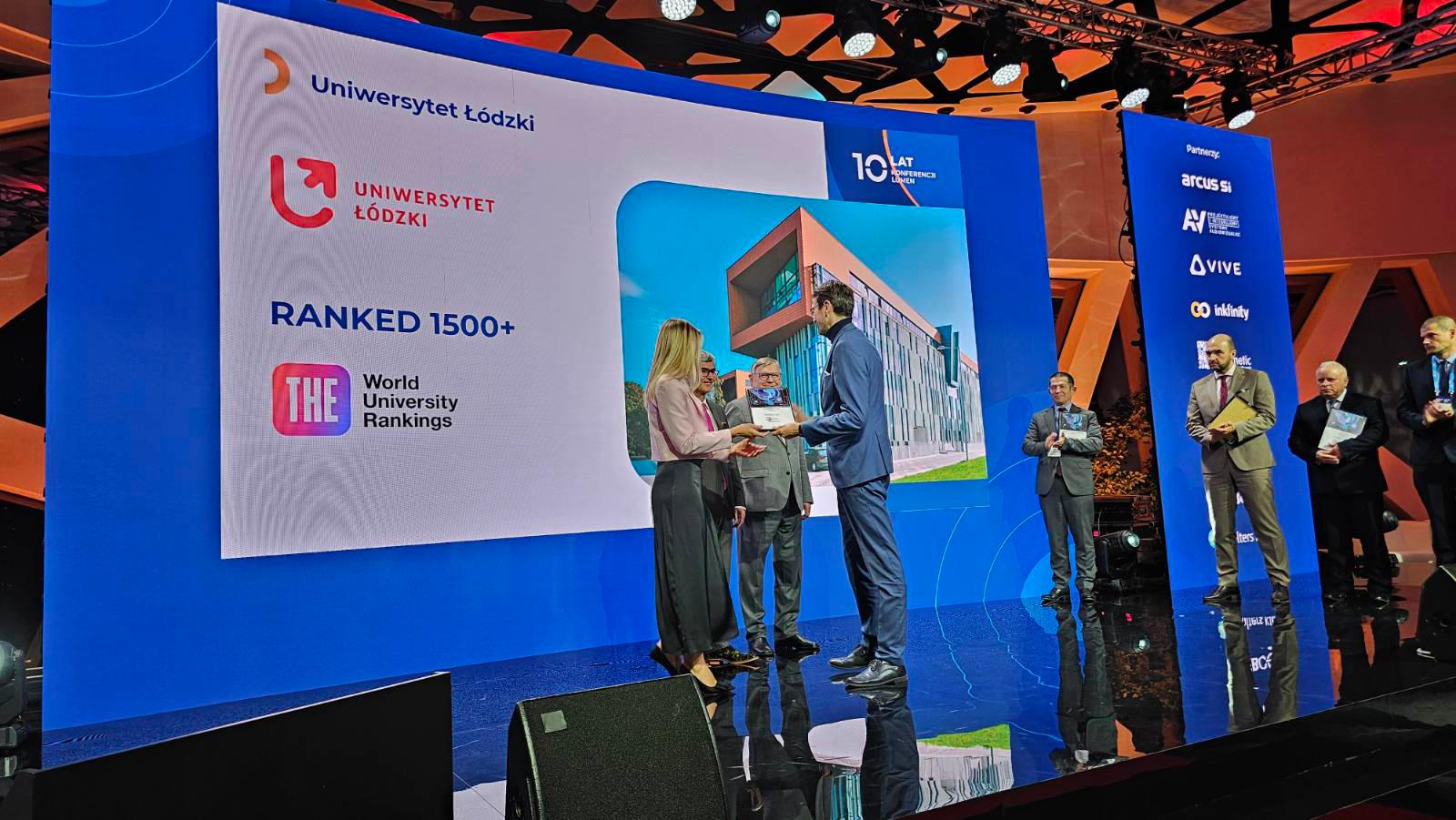 LUMEN 2024 Conference. The Rector of the University of Lodz is collecting the award
