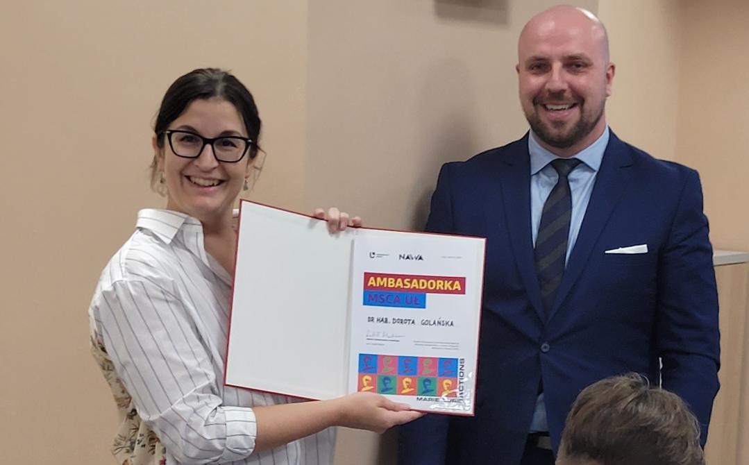 The University of Lodz MSCA Ambassador Prof. Dorota Golańska and Dr Przemysław Ciborek, Head of the Project Support Centre at the University of Lodz