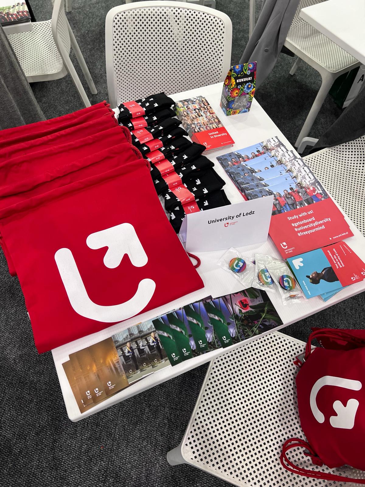 UŁ na Konferencji APAIE w Perth