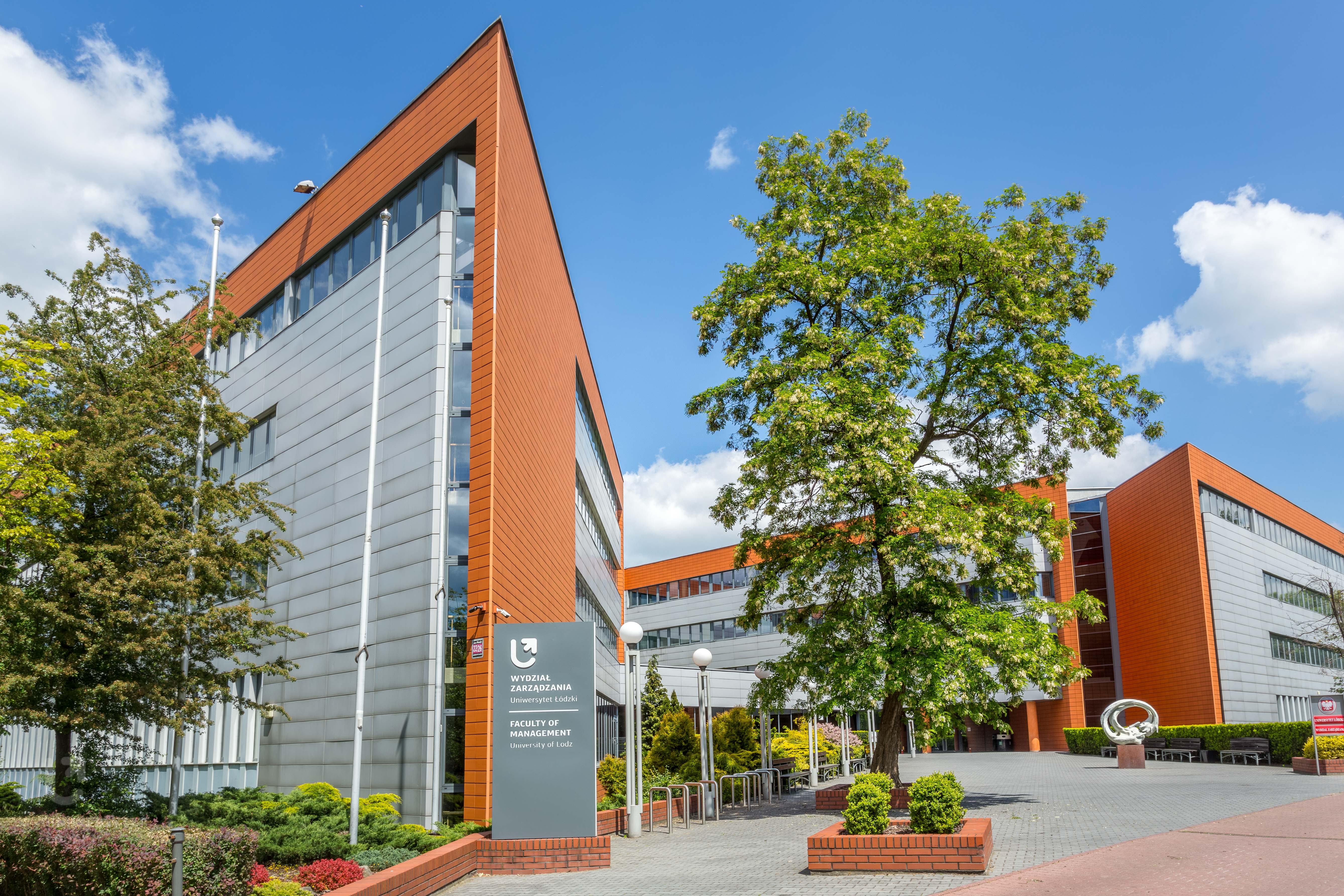 Budynek Wydziału Zarzadzania