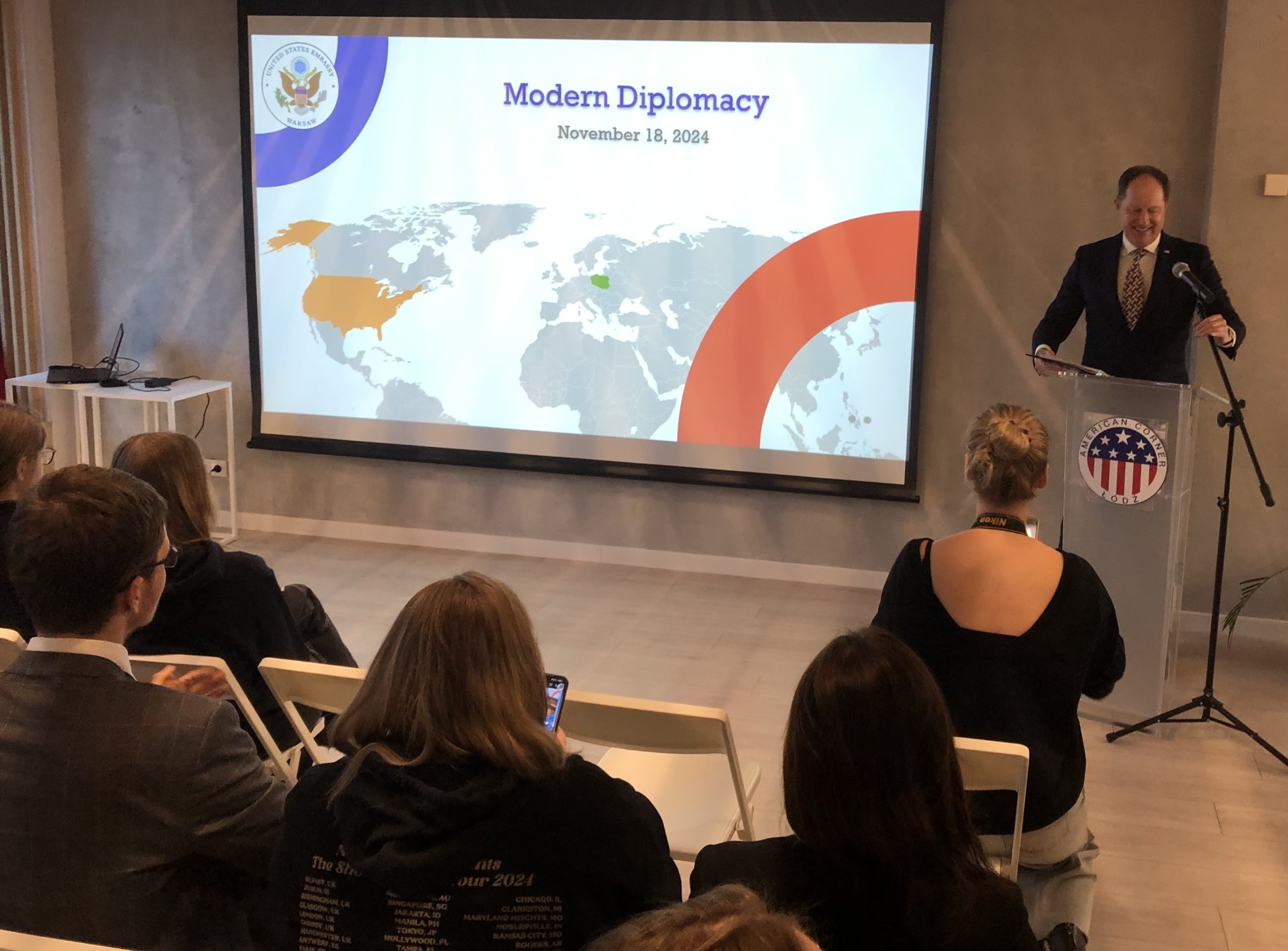 US Ambassador's visit to the American Corner of the University of Lodz