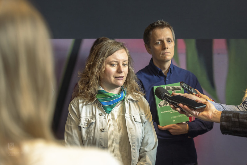 dr Ewa Ciszewska i dr Michał Pabiś-Orzeszyna w trakcie briefingu prasowego