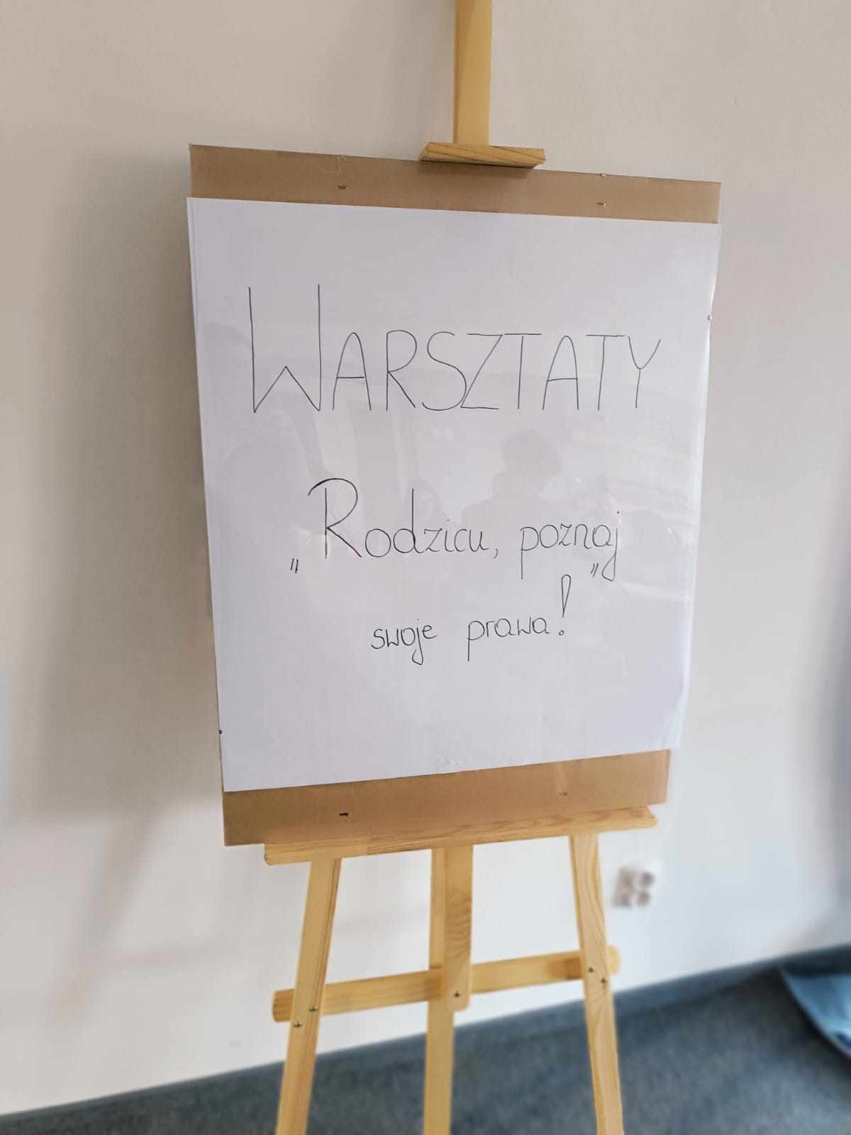 napis warsztaty