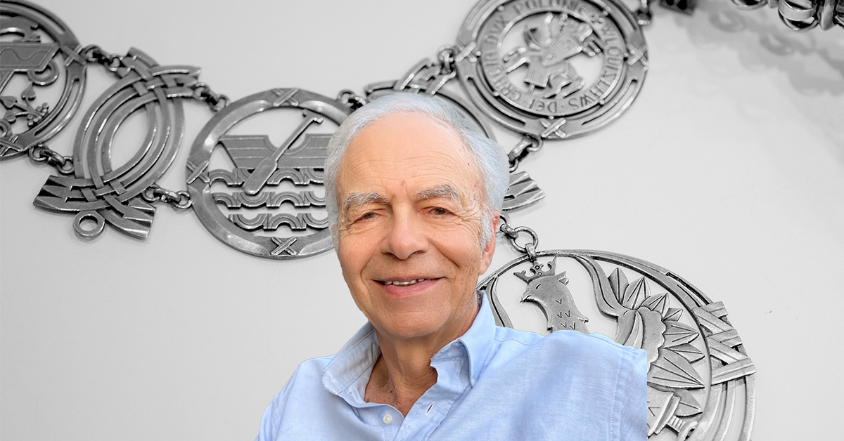 a portrait photo of Prof. Peter Singer