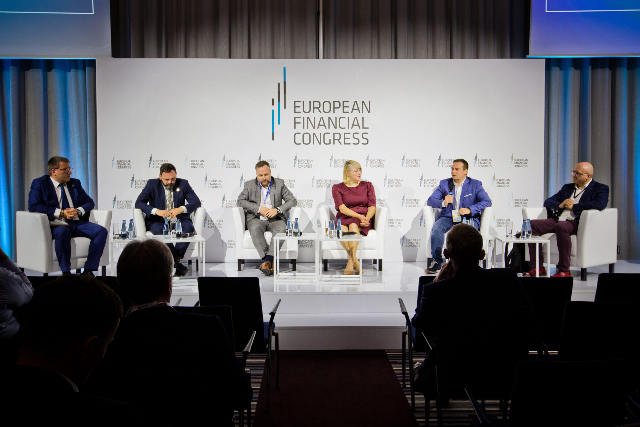 Goście zaproszeni na kongres podczas debaty