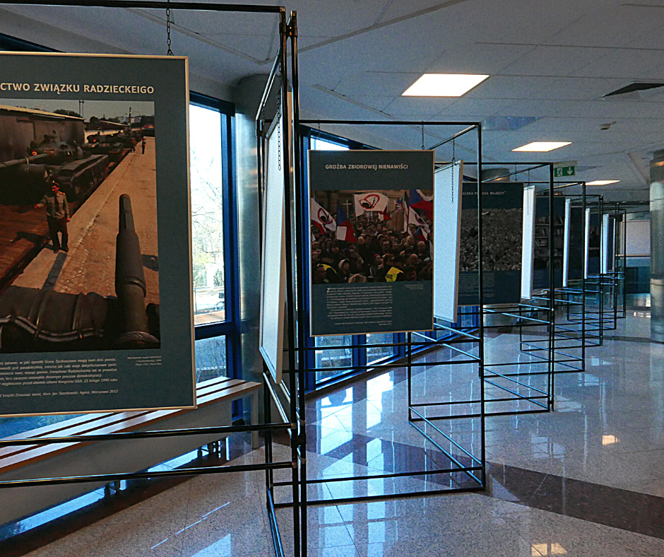 Wystawa w Bibliotece UŁ - Václav Havel. Polityka i sumienie.