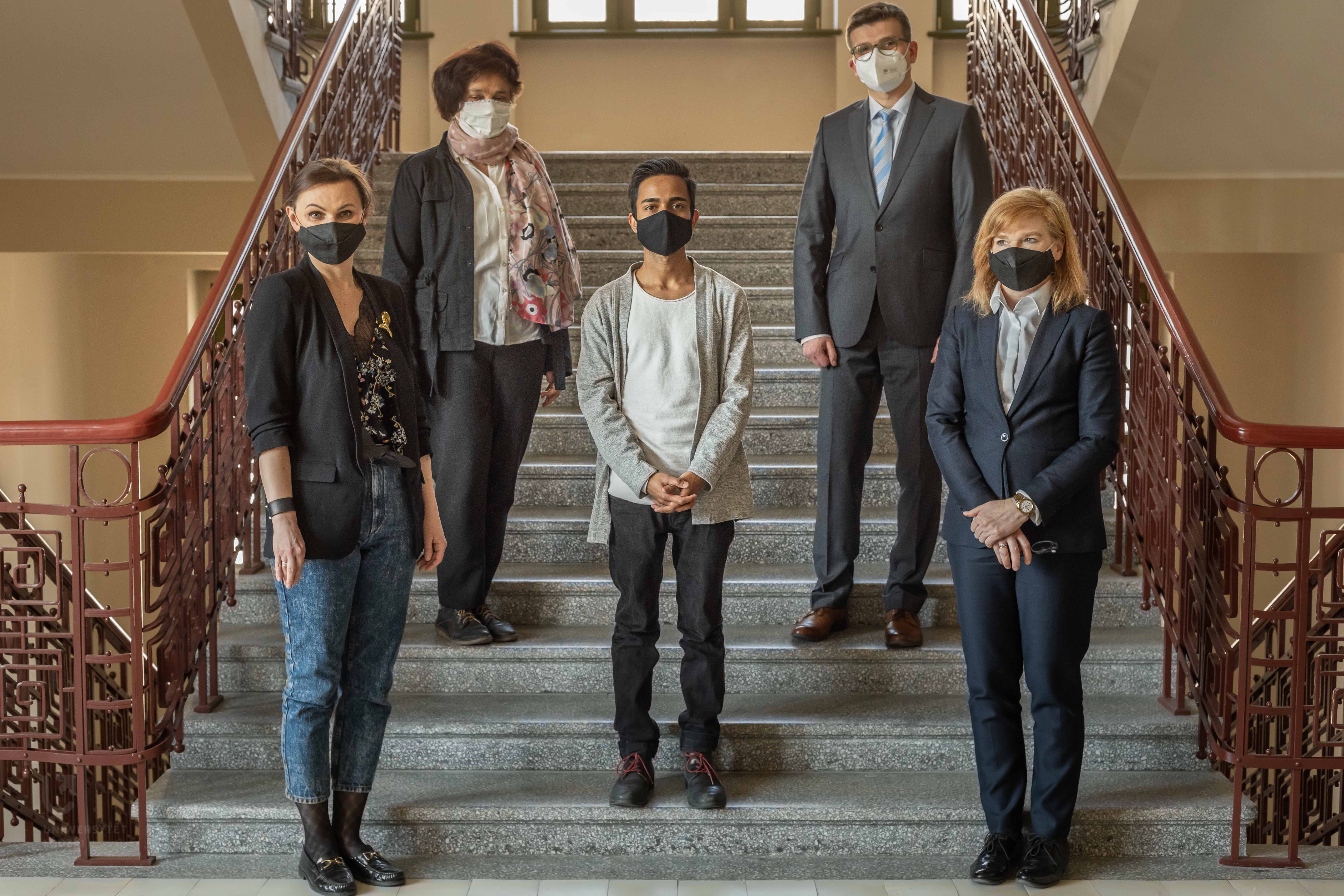 Deepjyoti Nath z władzami UŁ